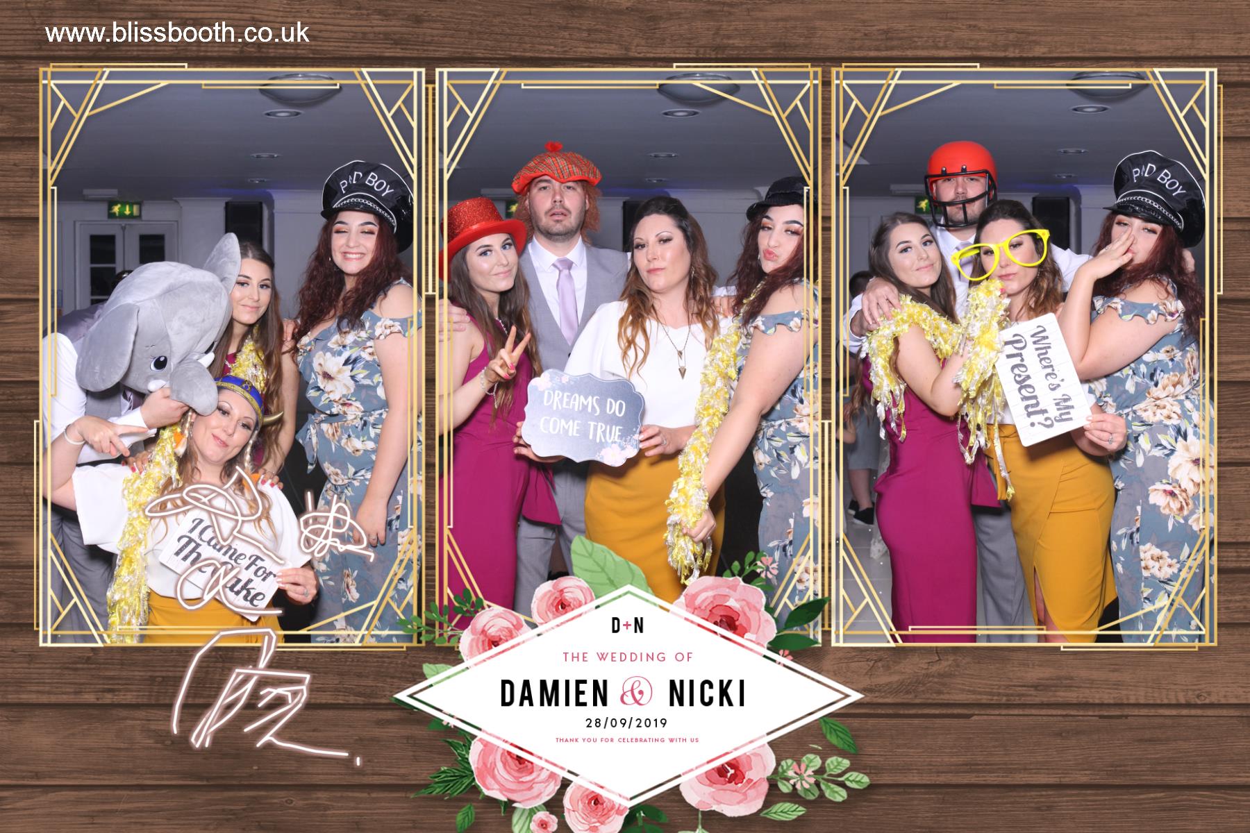Damien and Nicki’s wedding | View more photos from the event at gallery.blissbooth.co.uk/u/BlissBooth/Damien-and-Nicki’s-wedding